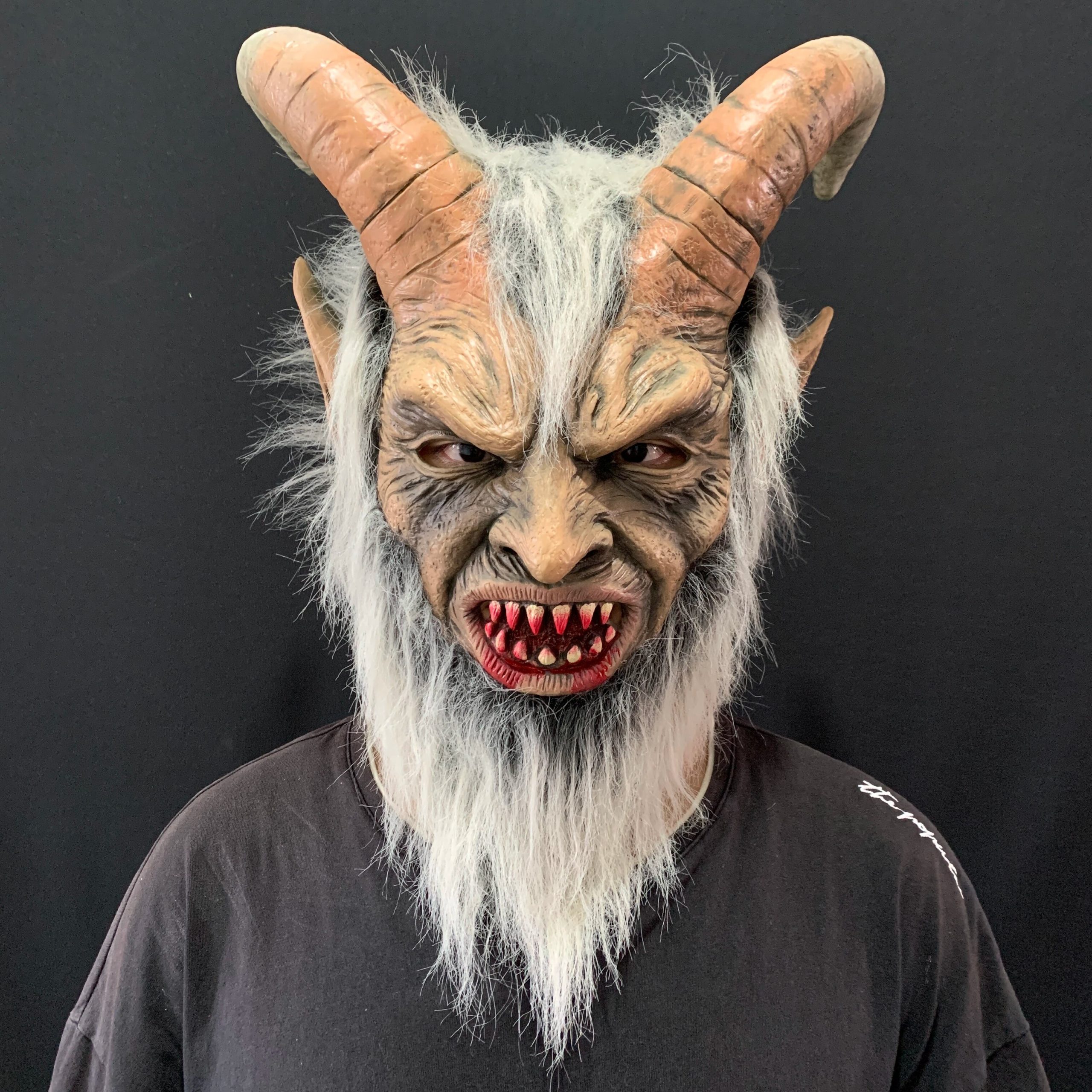 Lucifer Mask - Masque Cosplay en latex Lucifer 2020 Costume d halloween masque effrayant d mon diable film corne.jpg Q90.jpg scaled