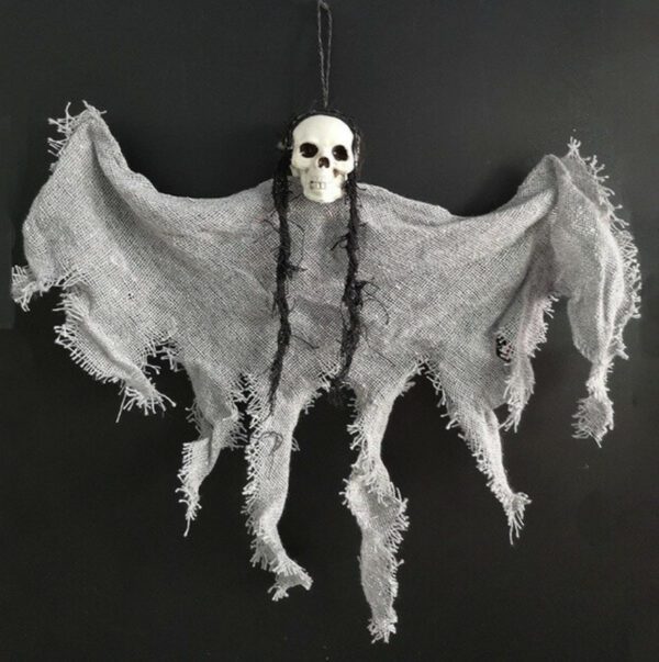 Hanging Skulls - hanging skulls 2